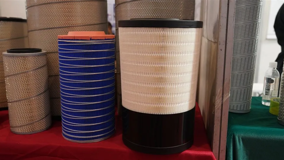 Hochleistungs-LKW-Luftfilter, Metall-Ersatzteile, Maschinenausrüstung, P628203 11K9-21320 11K9-21310, neu, gebraucht, kundenspezifisch