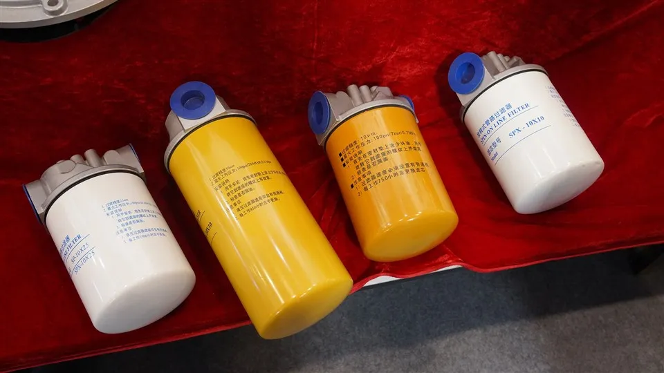 Professioneller Maschinenölfilter mit Mikron-Bewertung für Erdbewegungen