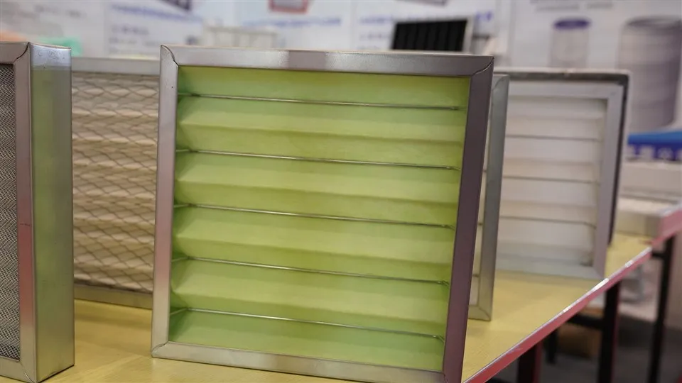 Mittelstarker Luftfilter mit überlegener Leistung für sauberere Luft