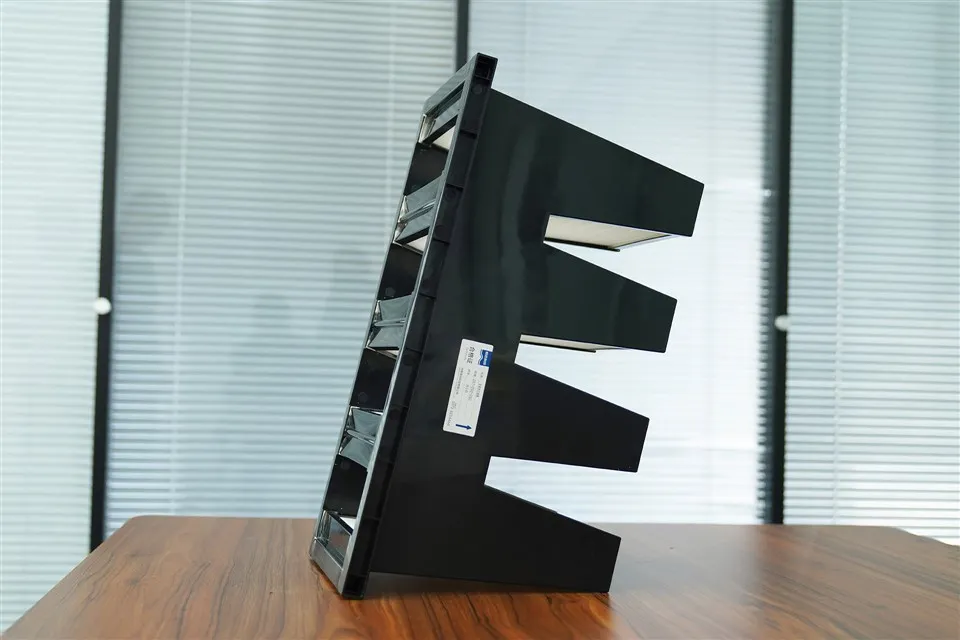 Großhandelspreis Kompakter Staub-V-förmiger Luftfilter mit hoher Kapazität und dichtem, plissiertem Glasfaserpapier mit Kunststoffrahmen